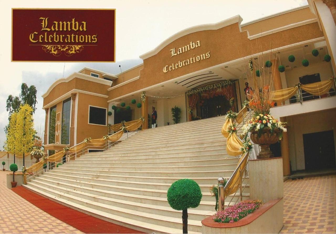 Hotel Lamba Celebrations Nagpur Exterior foto